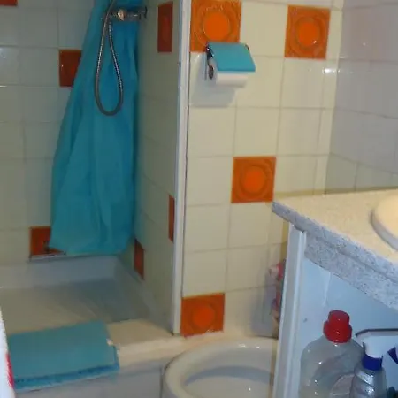 Au Bord De La Apartment *