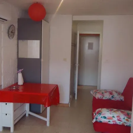 Apartment Au Bord De La Agde
