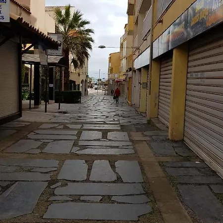 Au Bord De La * Agde